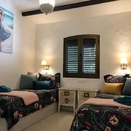 Panoramic Ocean View Apartment
